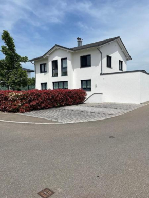 Ferienwohnung in ruhiger Lage in Seenähe